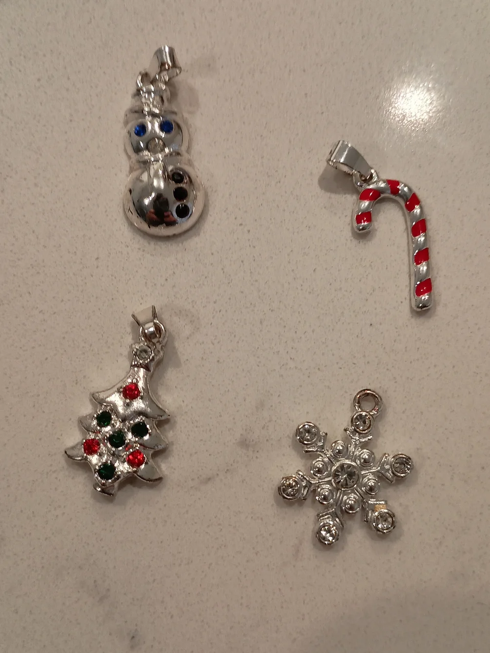 Lot Of 4 Silver Tone Christmas Winter Charms With Rhinestones * Pre-Owned *